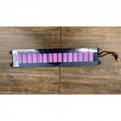 BATTERIA DI 36V 7.8AH RICARICABILE PER MONOPATTINO ELETTRICO XPRO 350W/500W 7.8AH 36v