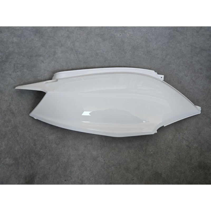 PLASTICA POSTERIORE DESTRA DA SALITI LUCIDA SCOOTER ELETTRICO SKY II REVENGE