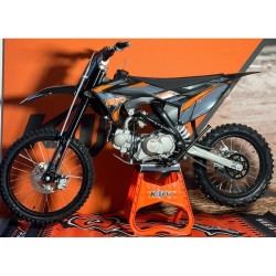 PIT BIKE KAYO TT140-2 RUOTE 17 14